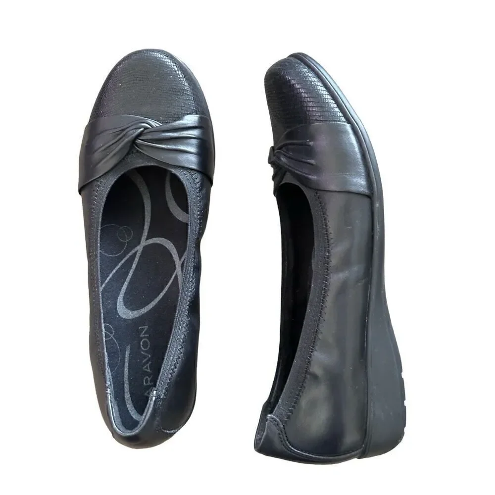Aravon Black Leather Flats Size 10
